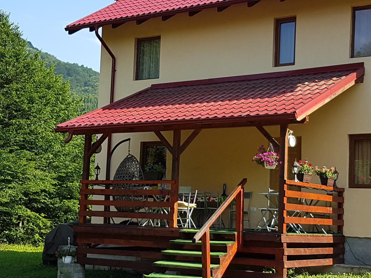 Vila Carmen Cazaci Exteriér fotografie