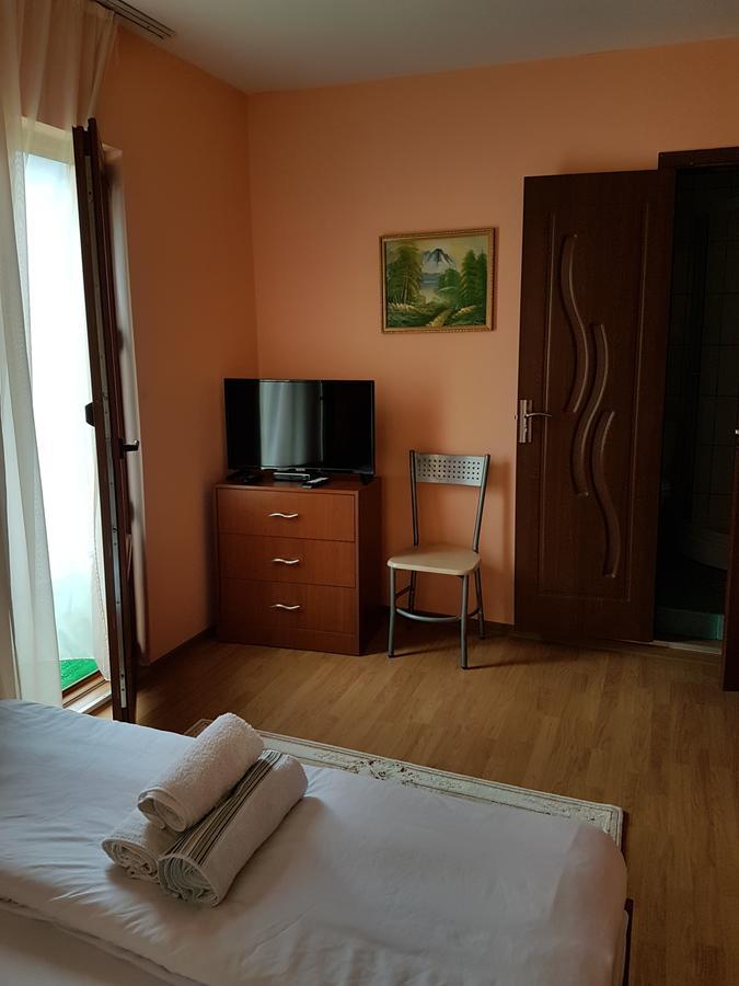 Vila Carmen Cazaci Exteriér fotografie